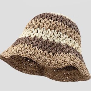 NWOT-Brown and Cream Straw Woven Sun Hat with Floppy Brim, never worn